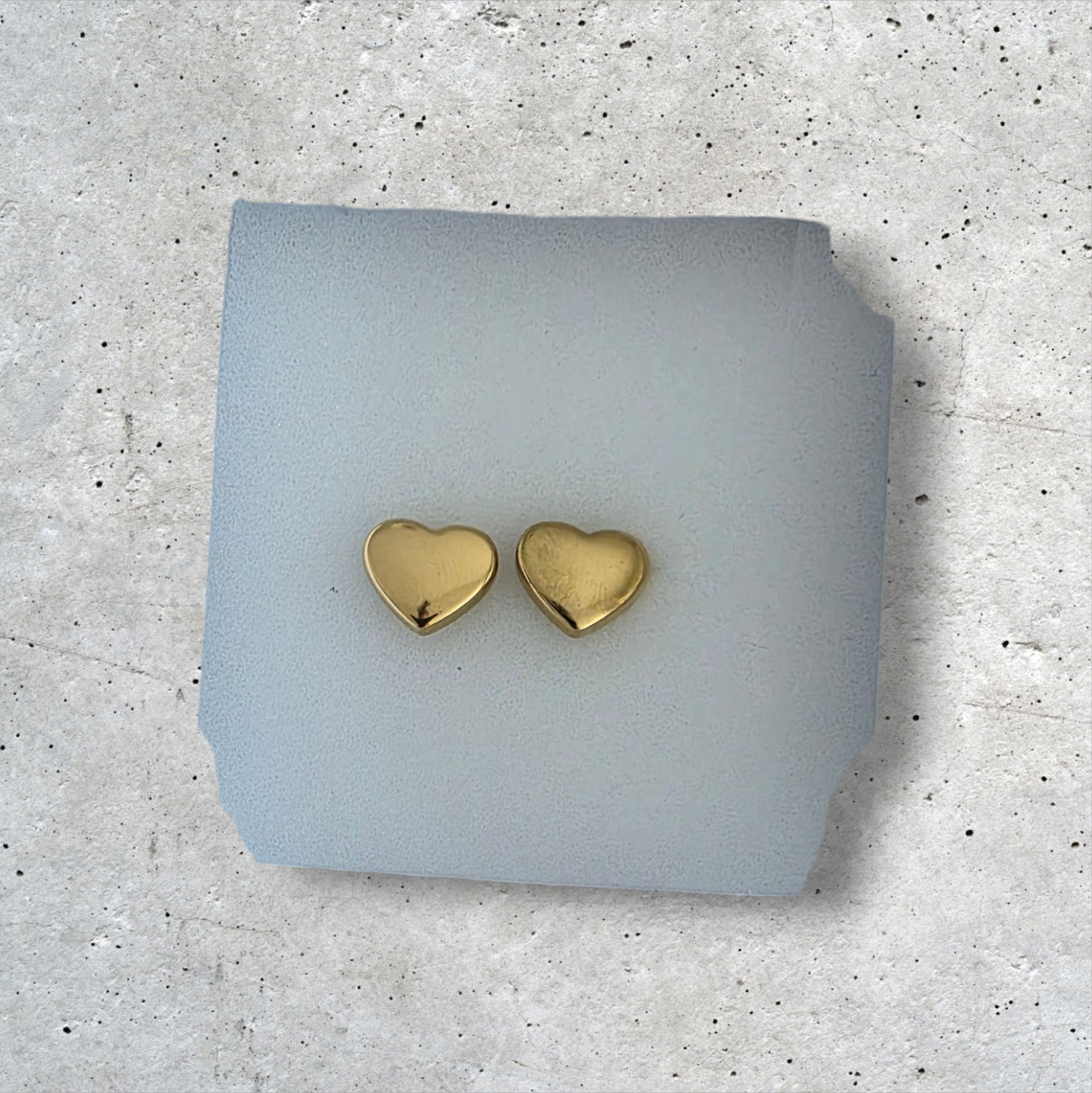 ORECCHINI ACCIAIO MINI CUORE BOMBATO